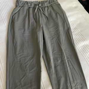 Lululemon Sage Green/Grey Pants
